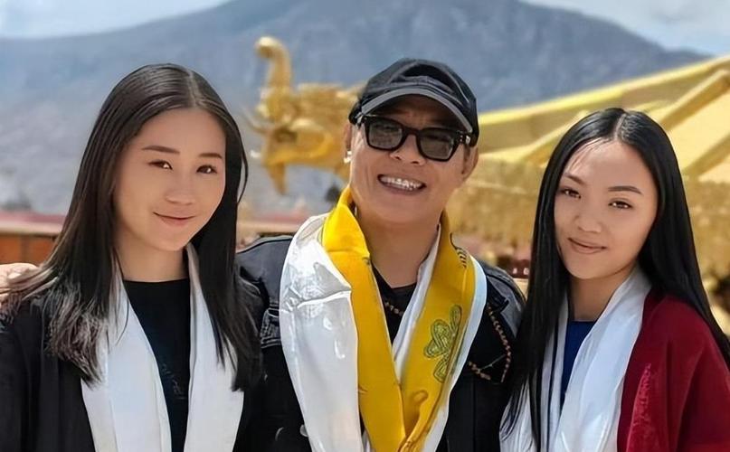 李连杰女儿大学毕业,李连杰女儿大学毕业了吗